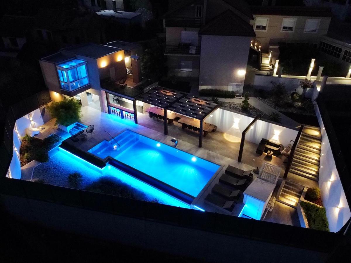 Holiday Home Korda 캐플례나 외부 사진
